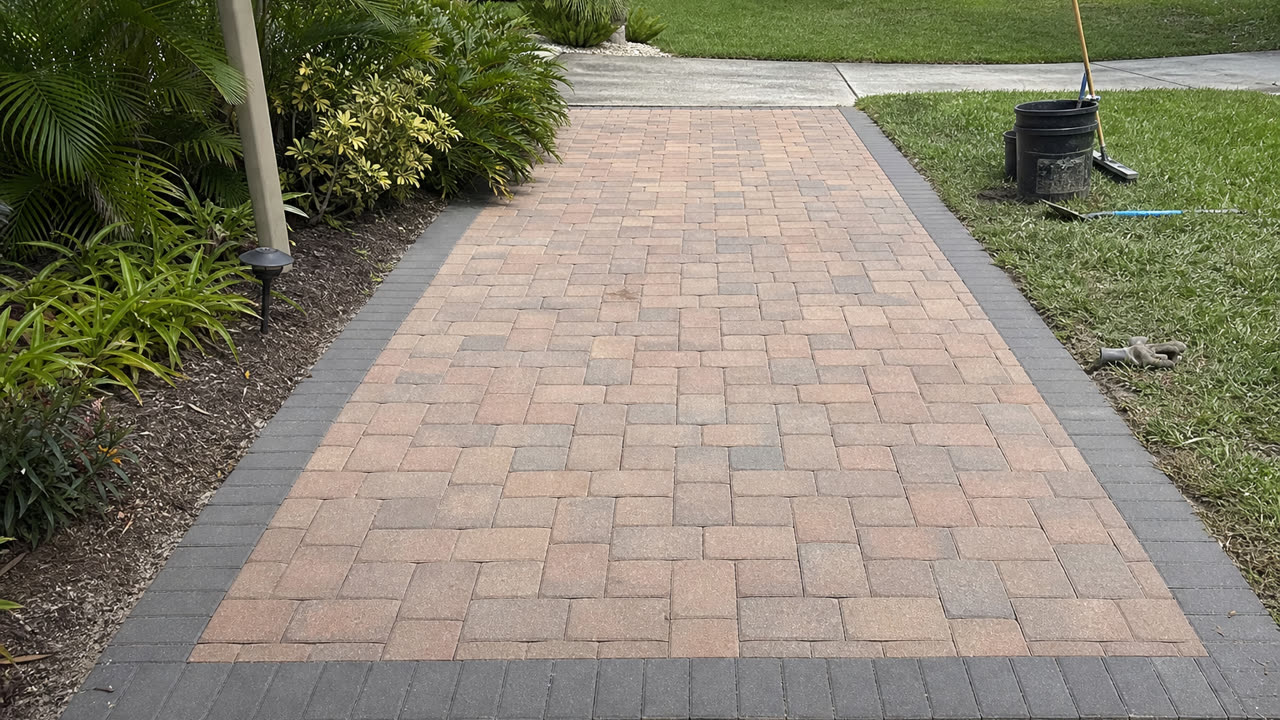 Lakeland Finished Paver Walkway Repair near Lakeland